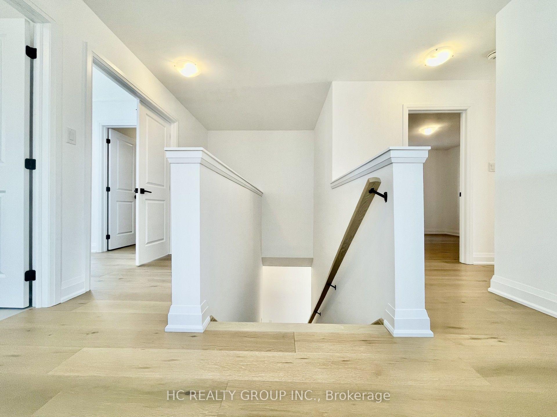 Photo 15 of Unit Upper, 19 Gateway Drive, Barrie, Rural Barrie Southeast — HOMEH