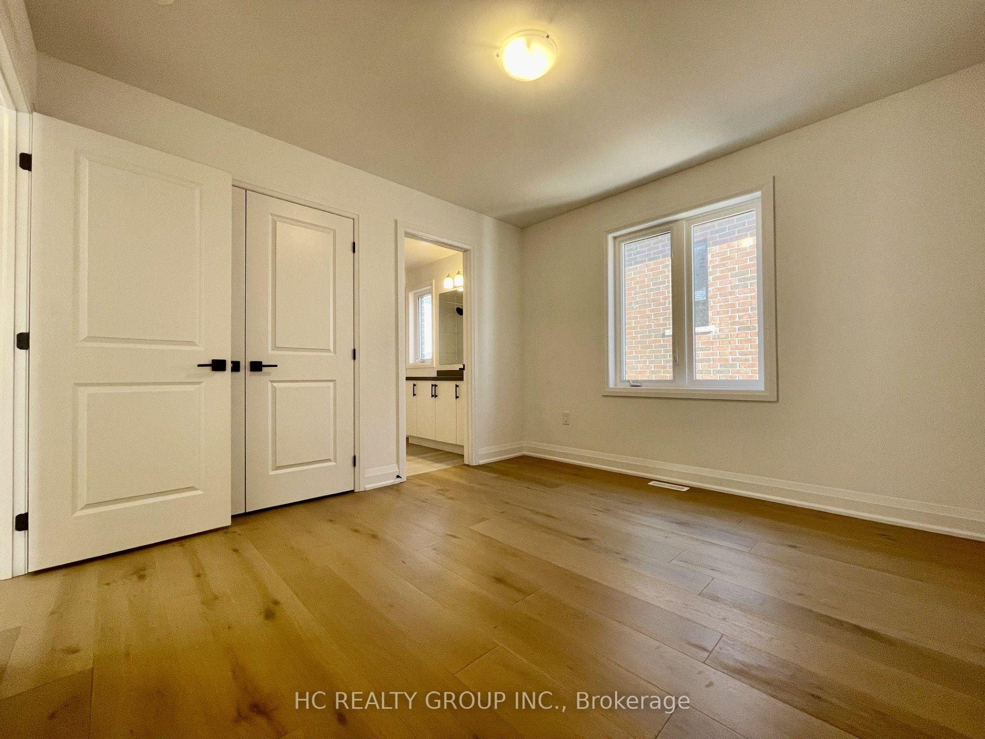 Photo 16 of Unit Upper, 19 Gateway Drive, Barrie, Rural Barrie Southeast — HOMEH