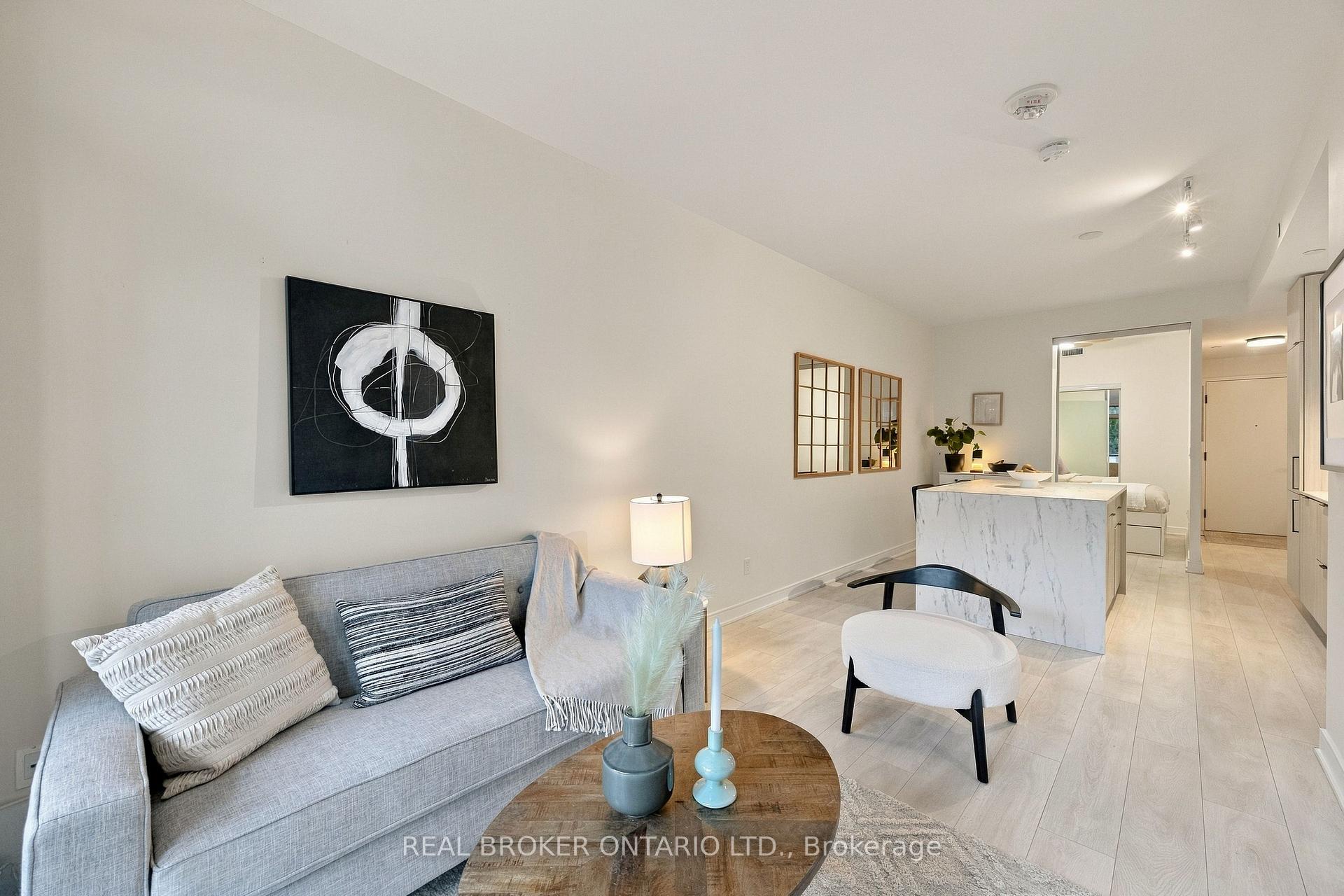 Photo 3 of Unit S353, 35 Rolling Mills Road, Toronto, Waterfront Communities — HOMEH