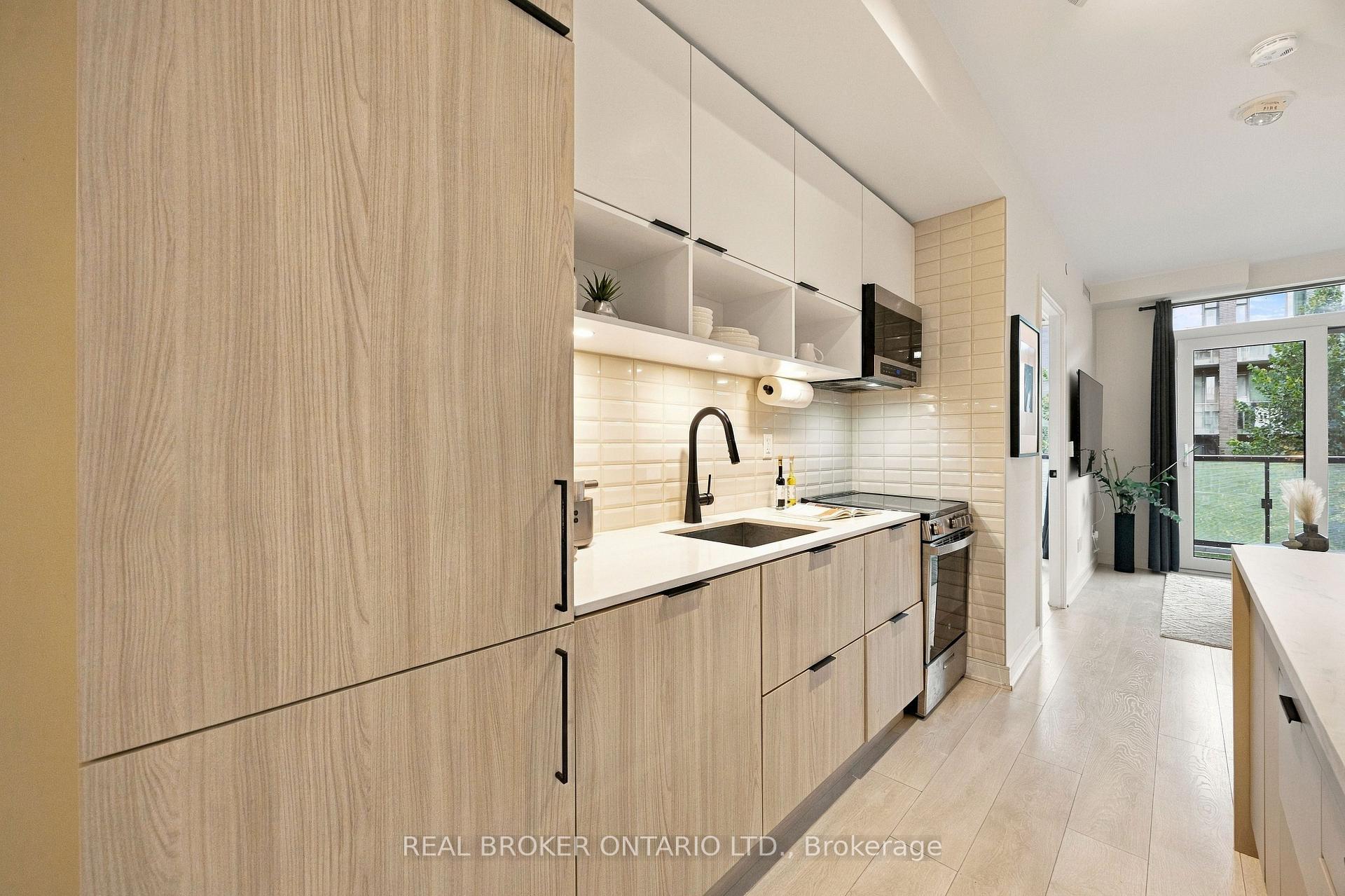 Photo 9 of Unit S353, 35 Rolling Mills Road, Toronto, Waterfront Communities — HOMEH