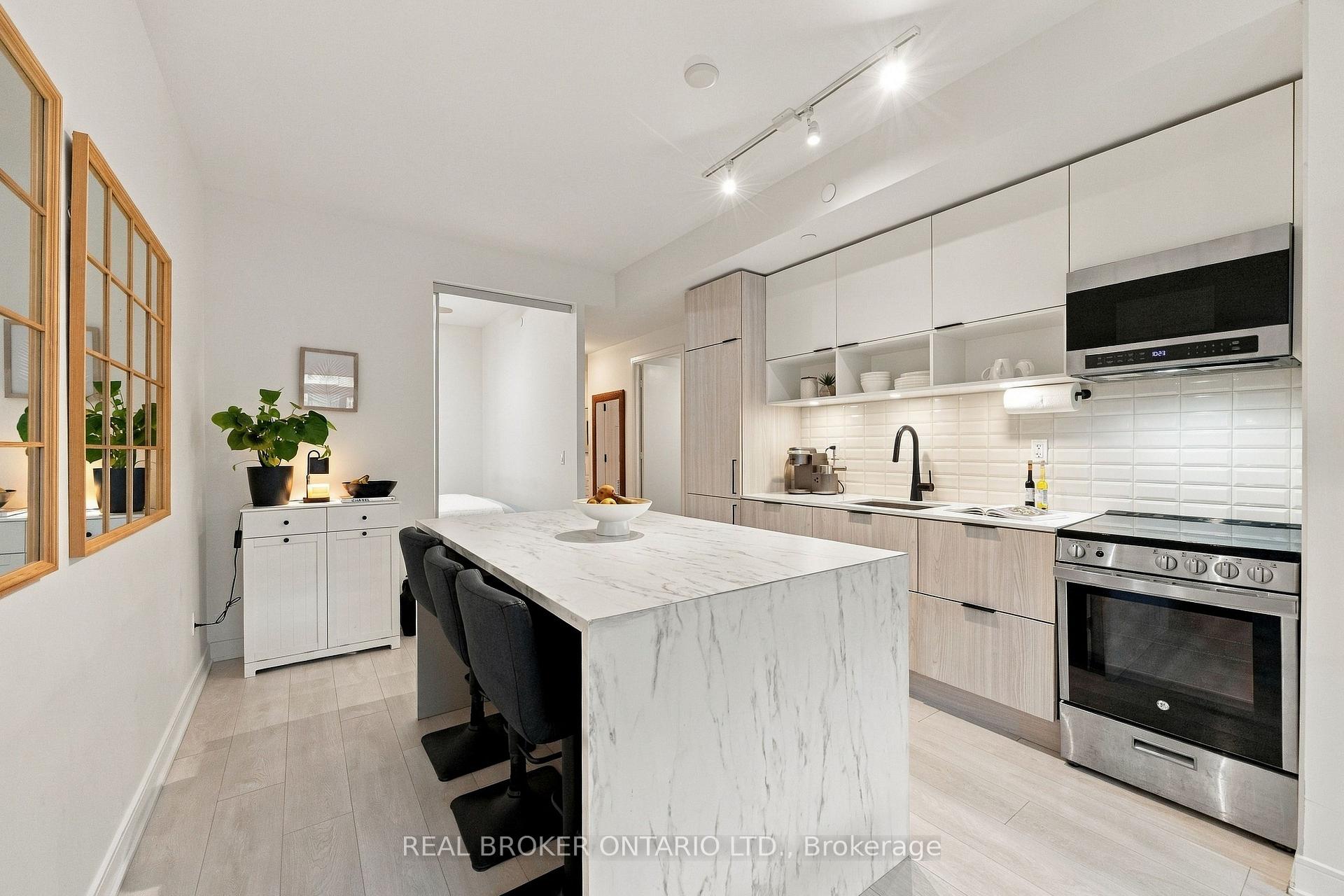 Photo 12 of Unit S353, 35 Rolling Mills Road, Toronto, Waterfront Communities — HOMEH