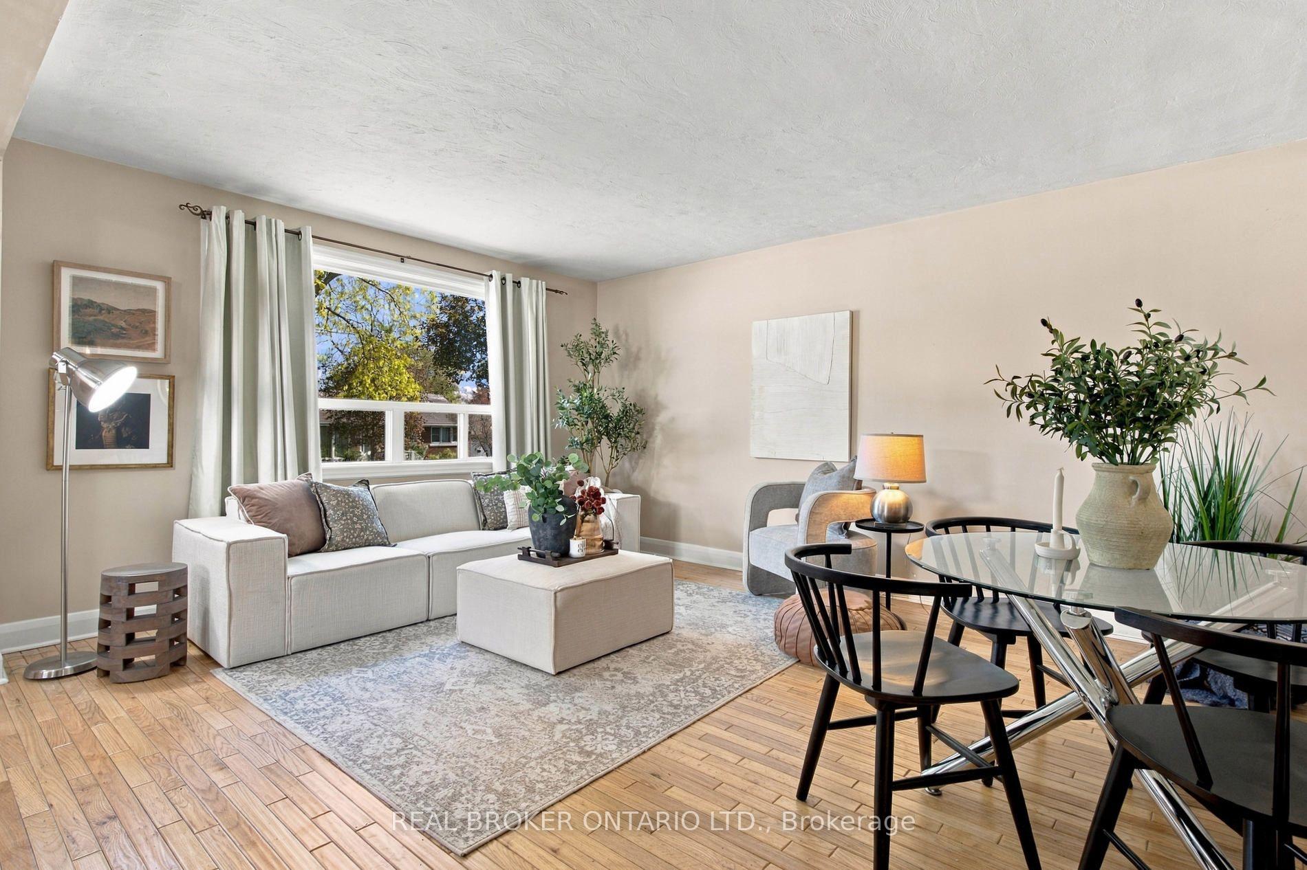 Photo 12 of 52 Dudhope Avenue, Cambridge, Christopher-Champlain — HOMEH