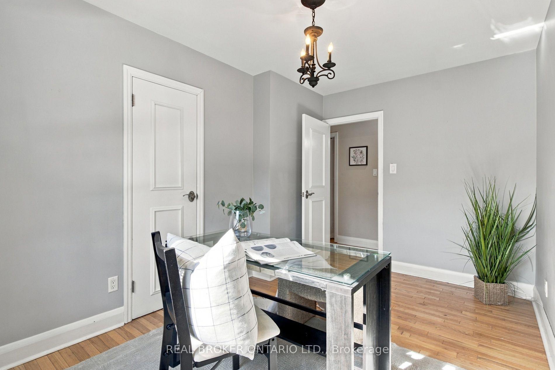 Photo 15 of 52 Dudhope Avenue, Cambridge, Christopher-Champlain — HOMEH