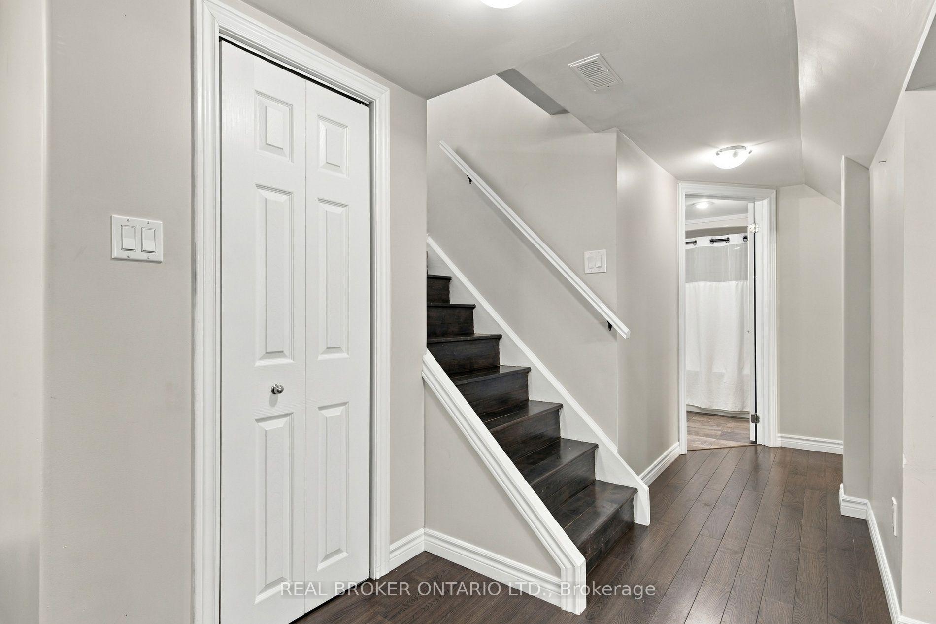 Photo 23 of 52 Dudhope Avenue, Cambridge, Christopher-Champlain — HOMEH