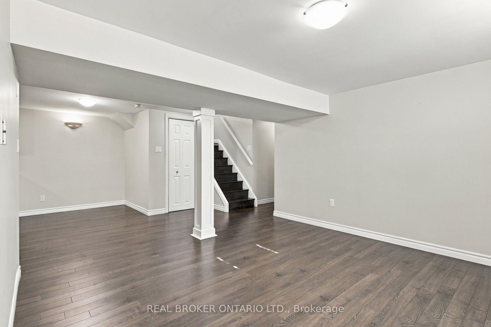 Photo 26 of 52 Dudhope Avenue, Cambridge, Christopher-Champlain — HOMEH