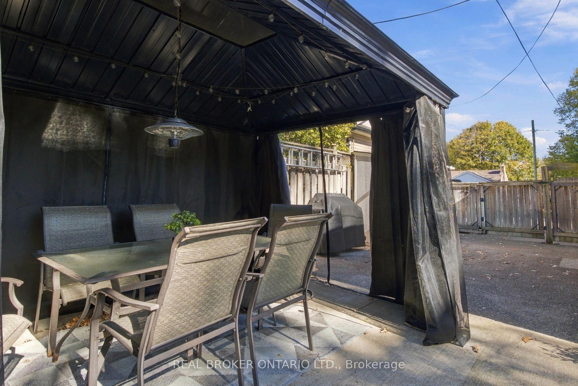Photo 39 of 52 Dudhope Avenue, Cambridge, Christopher-Champlain — HOMEH