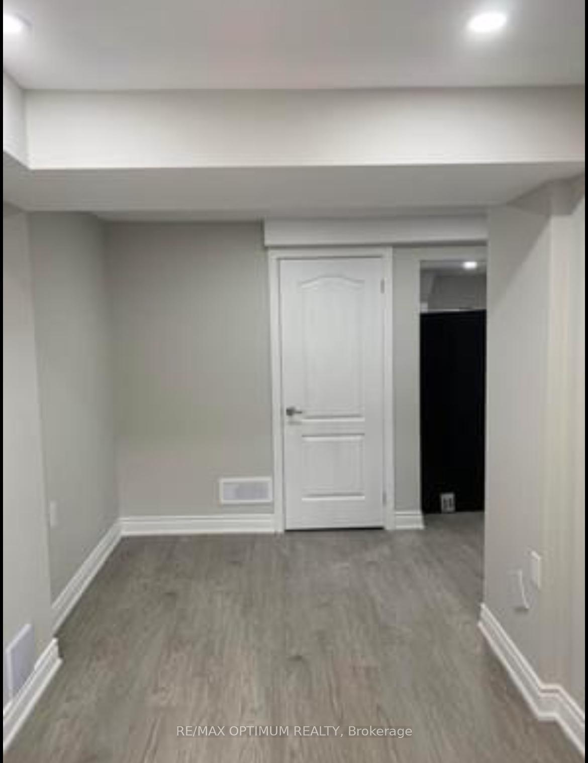 Photo 35 of 120 Zia Dodda Crescent, Brampton, Bram East — HOMEH