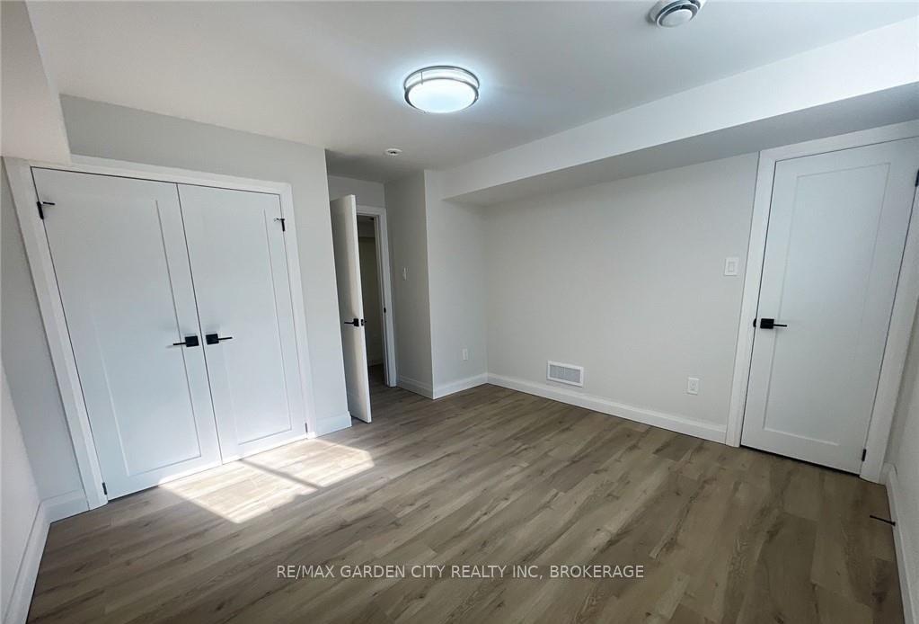 Photo 6 of Unit 4-LOWER LEVEL, 13 Valley Road, St. Catharines, Western Hill — HOMEH
