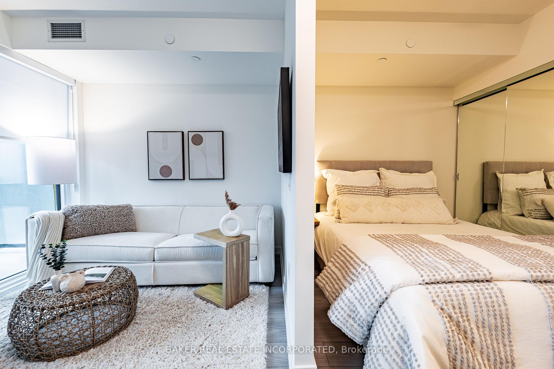 Photo 12 of Unit 1112, 223 Redpath Avenue, Toronto, Mount Pleasant West — HOMEH