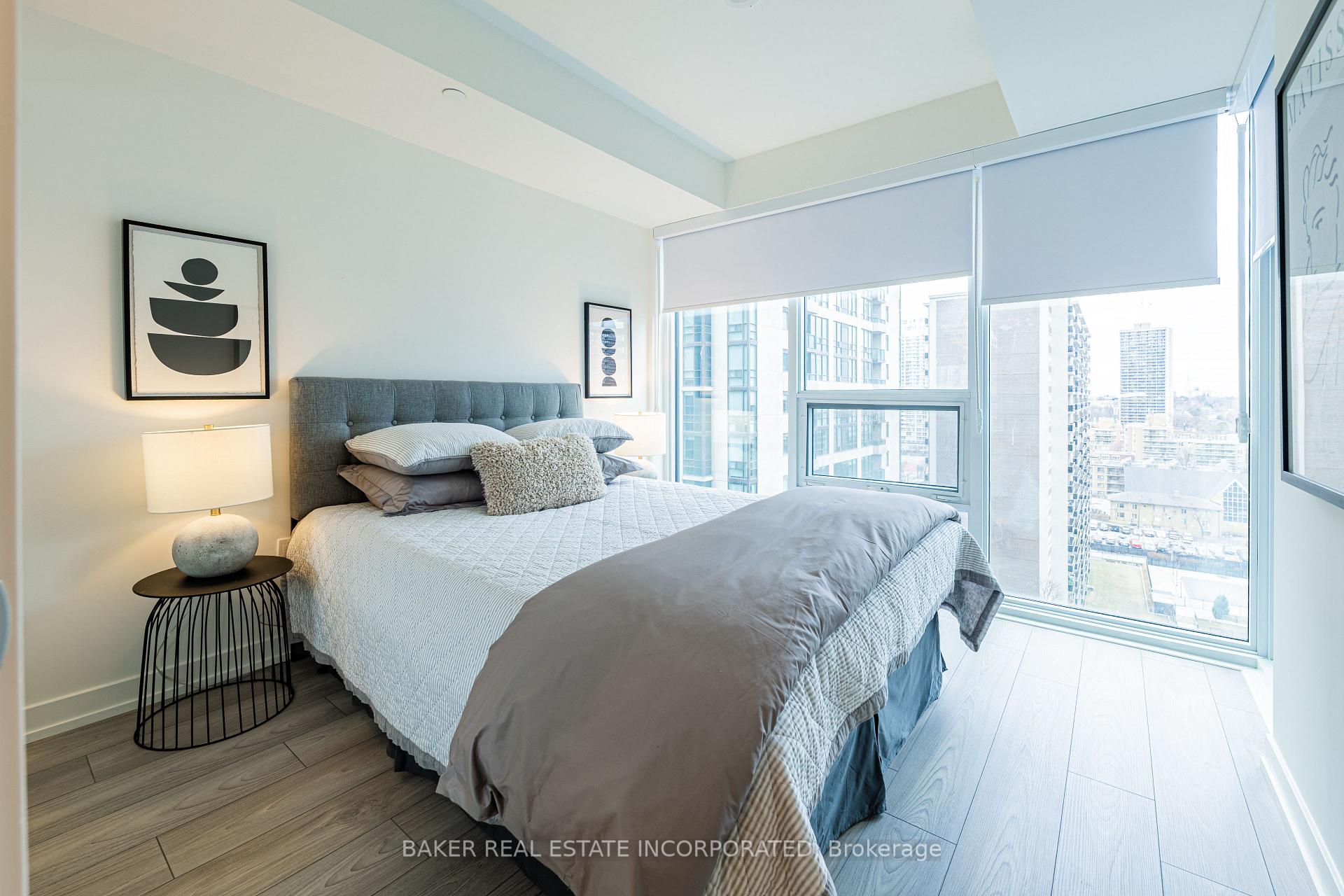 Photo 5 of Unit 1607, 223 Redpath Avenue, Toronto, Mount Pleasant West — HOMEH