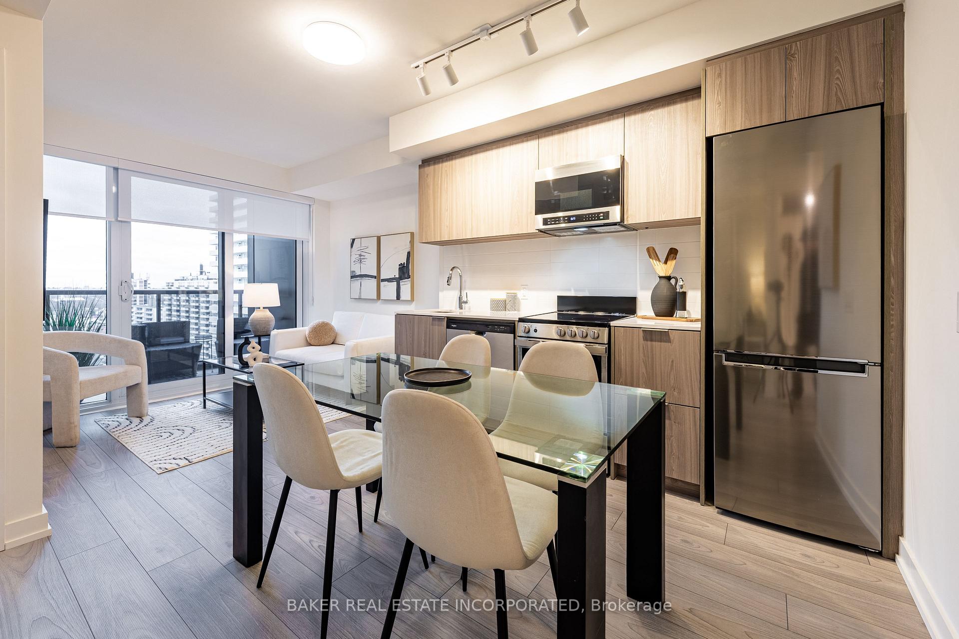 Photo 13 of Unit 1607, 223 Redpath Avenue, Toronto, Mount Pleasant West — HOMEH