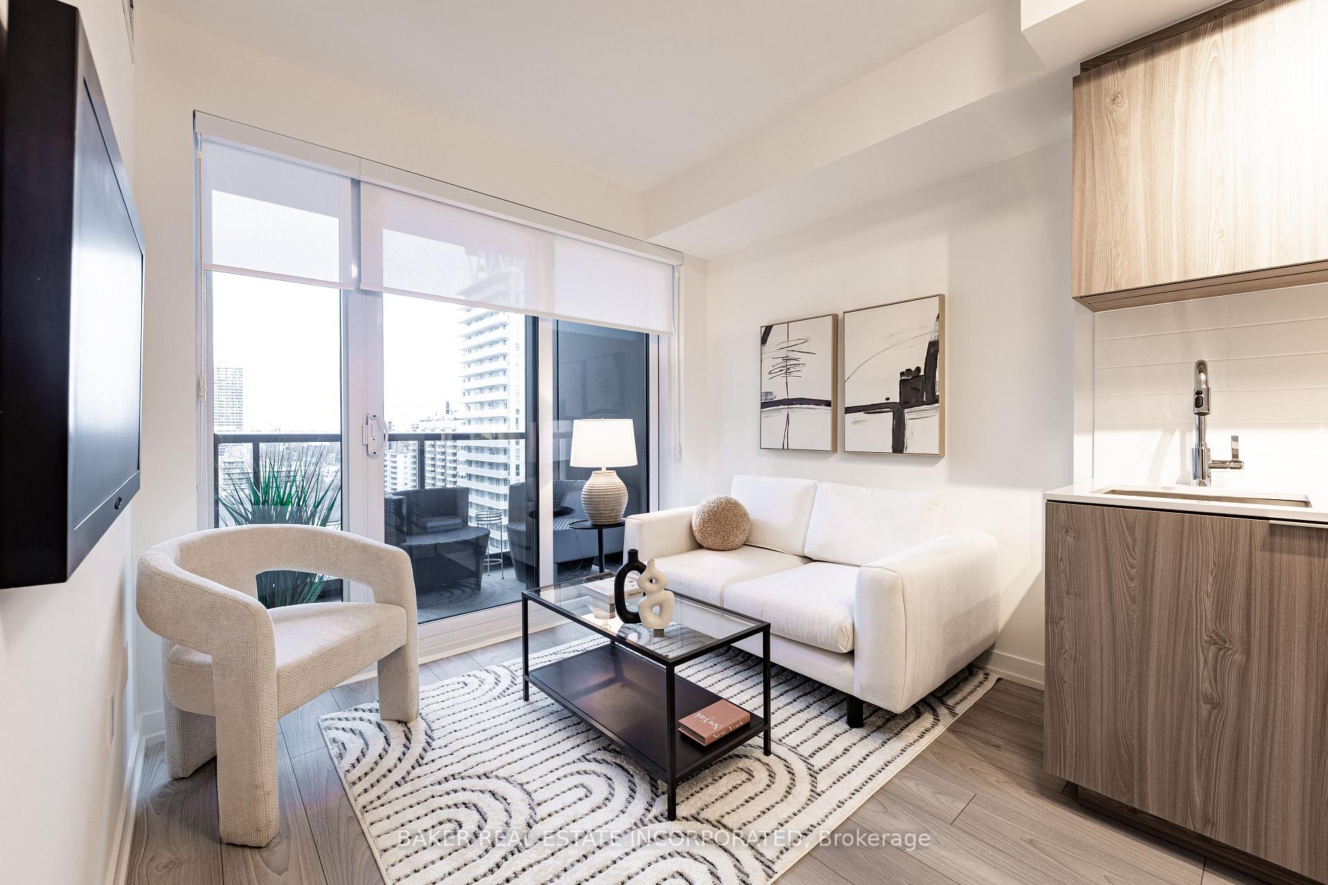 Photo 17 of Unit 1607, 223 Redpath Avenue, Toronto, Mount Pleasant West — HOMEH