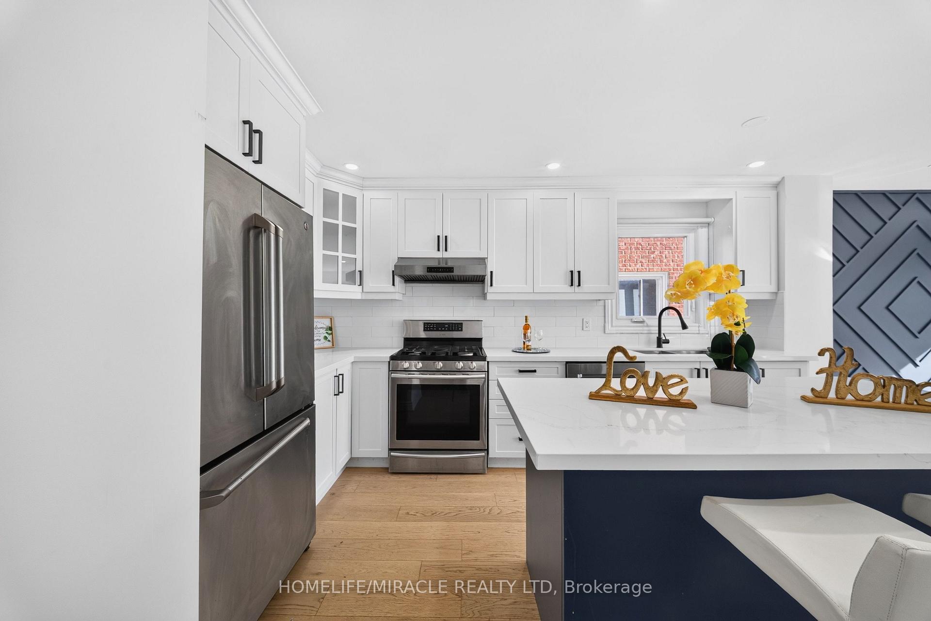 Photo 8 of 3034 Runcorn Row, Mississauga, Meadowvale — HOMEH