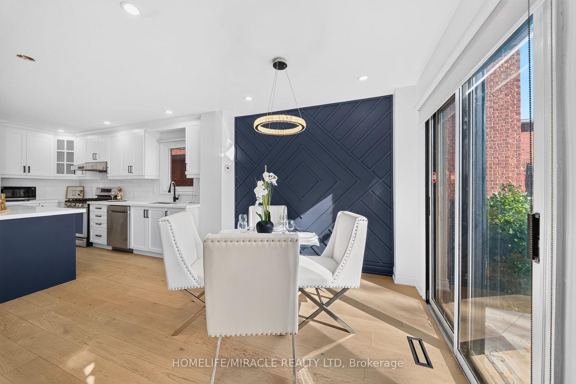 Photo 16 of 3034 Runcorn Row, Mississauga, Meadowvale — HOMEH