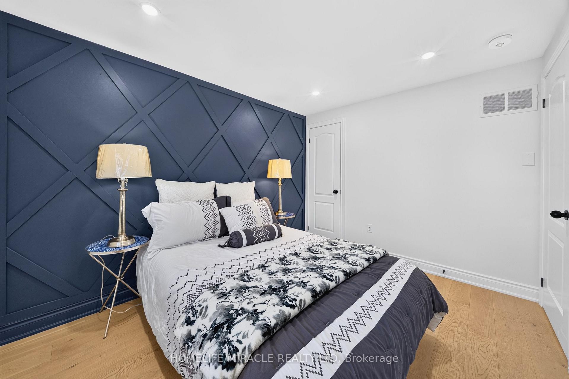 Photo 24 of 3034 Runcorn Row, Mississauga, Meadowvale — HOMEH