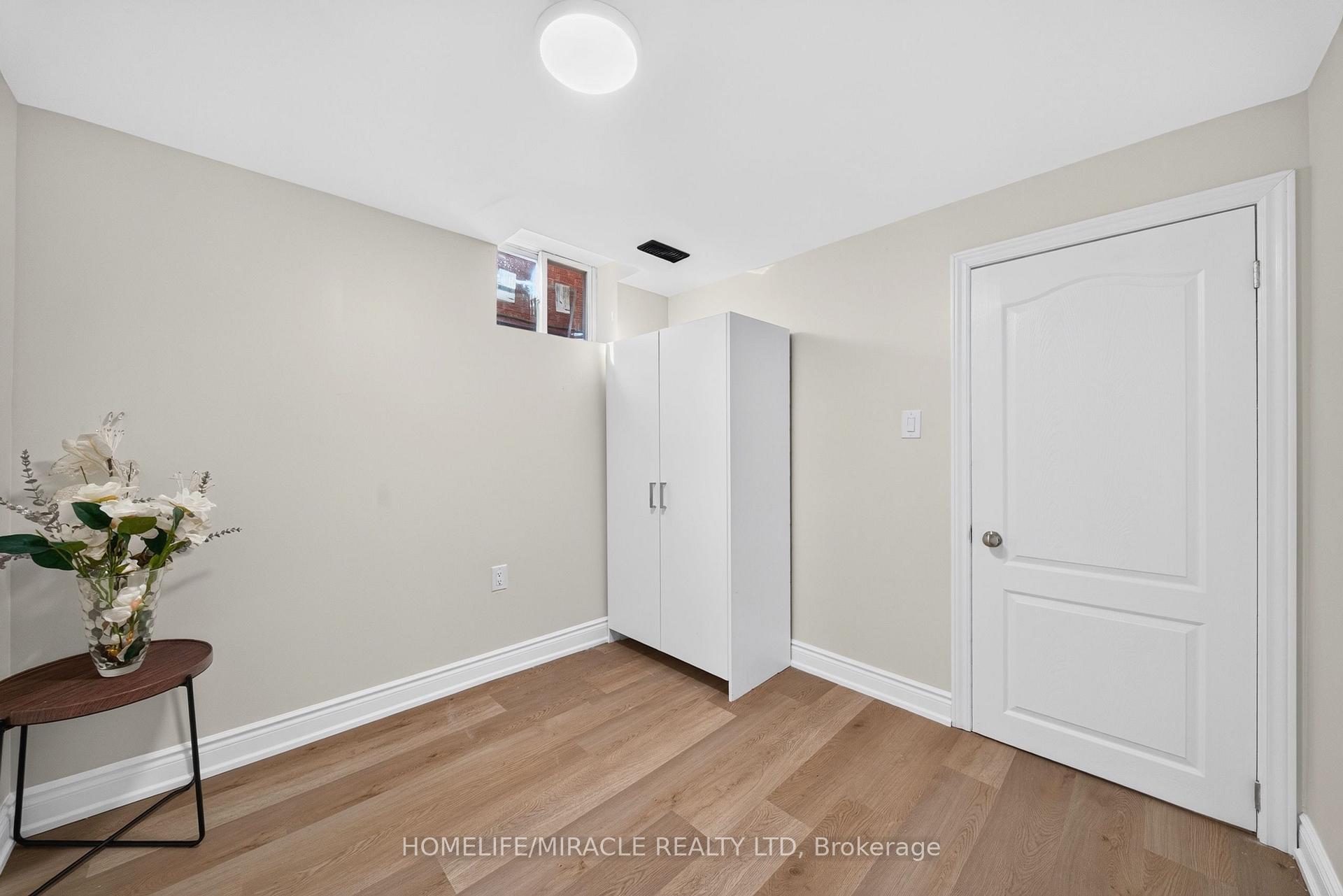 Photo 39 of 3034 Runcorn Row, Mississauga, Meadowvale — HOMEH