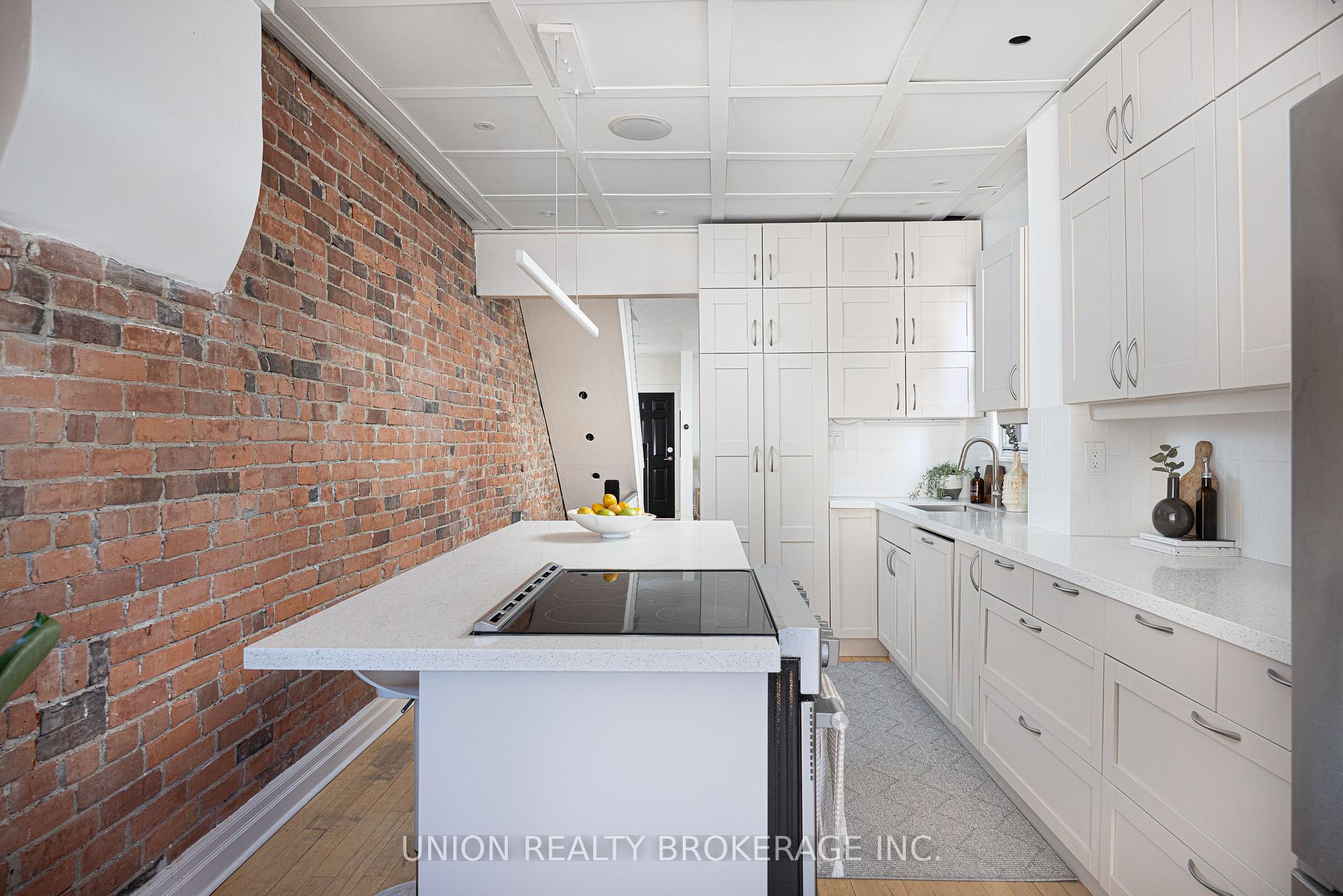 Photo 17 of 26 Arundel Avenue, Toronto, Playter Estates-Danforth — HOMEH