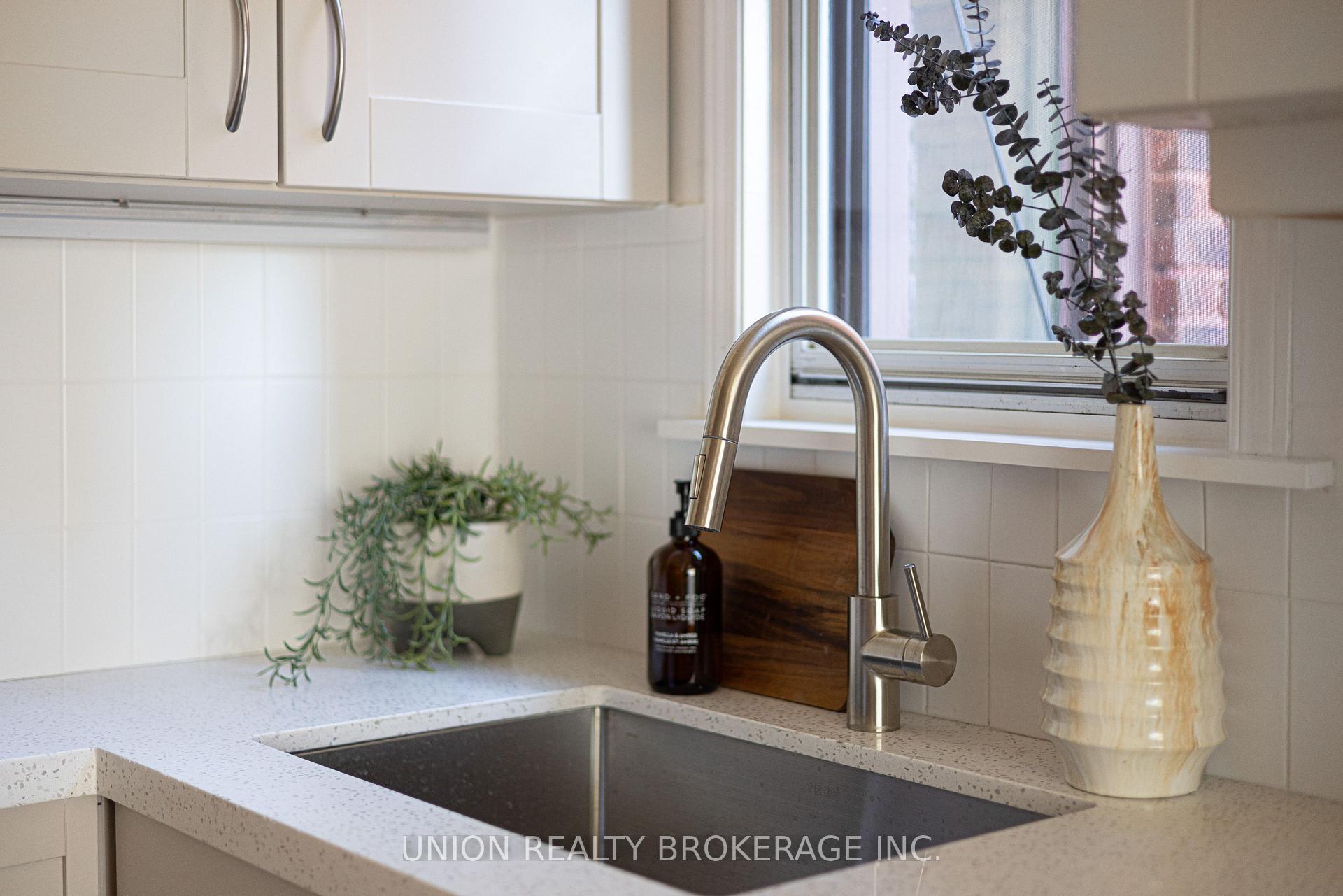 Photo 19 of 26 Arundel Avenue, Toronto, Playter Estates-Danforth — HOMEH