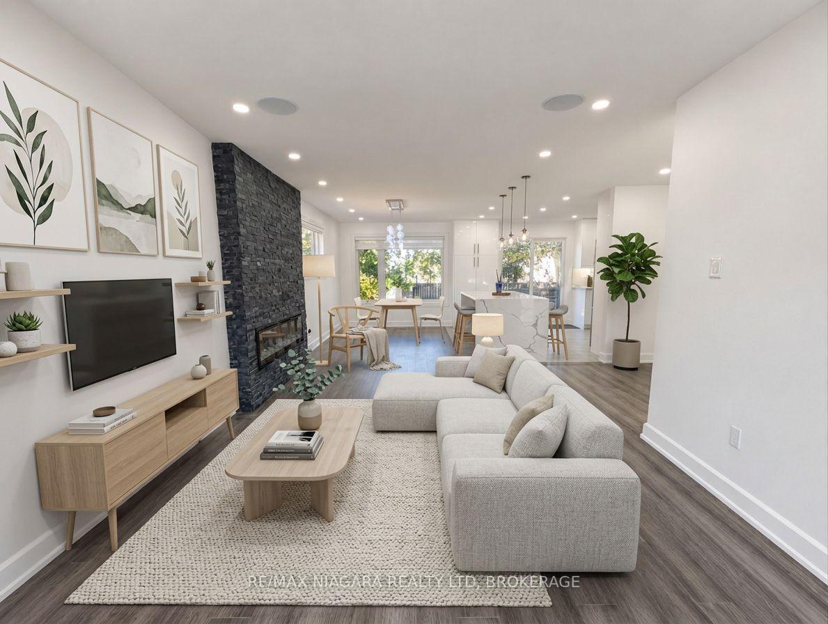 Photo 4 of 2474 Bridge Road, Oakville, West — HOMEH