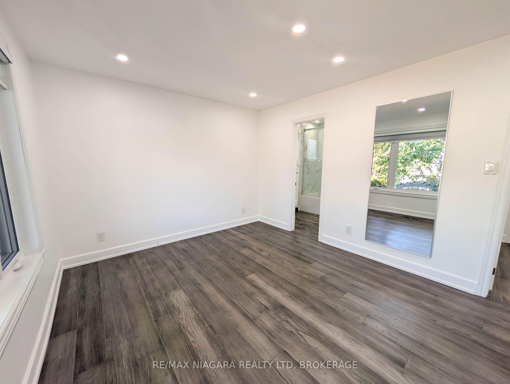 Photo 12 of 2474 Bridge Road, Oakville, West — HOMEH