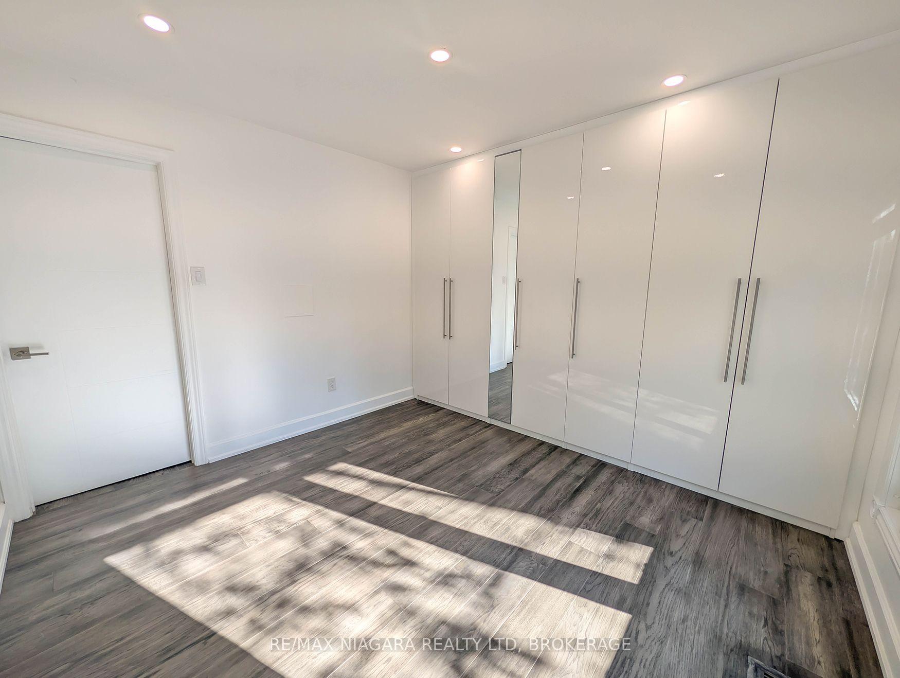 Photo 16 of 2474 Bridge Road, Oakville, West — HOMEH