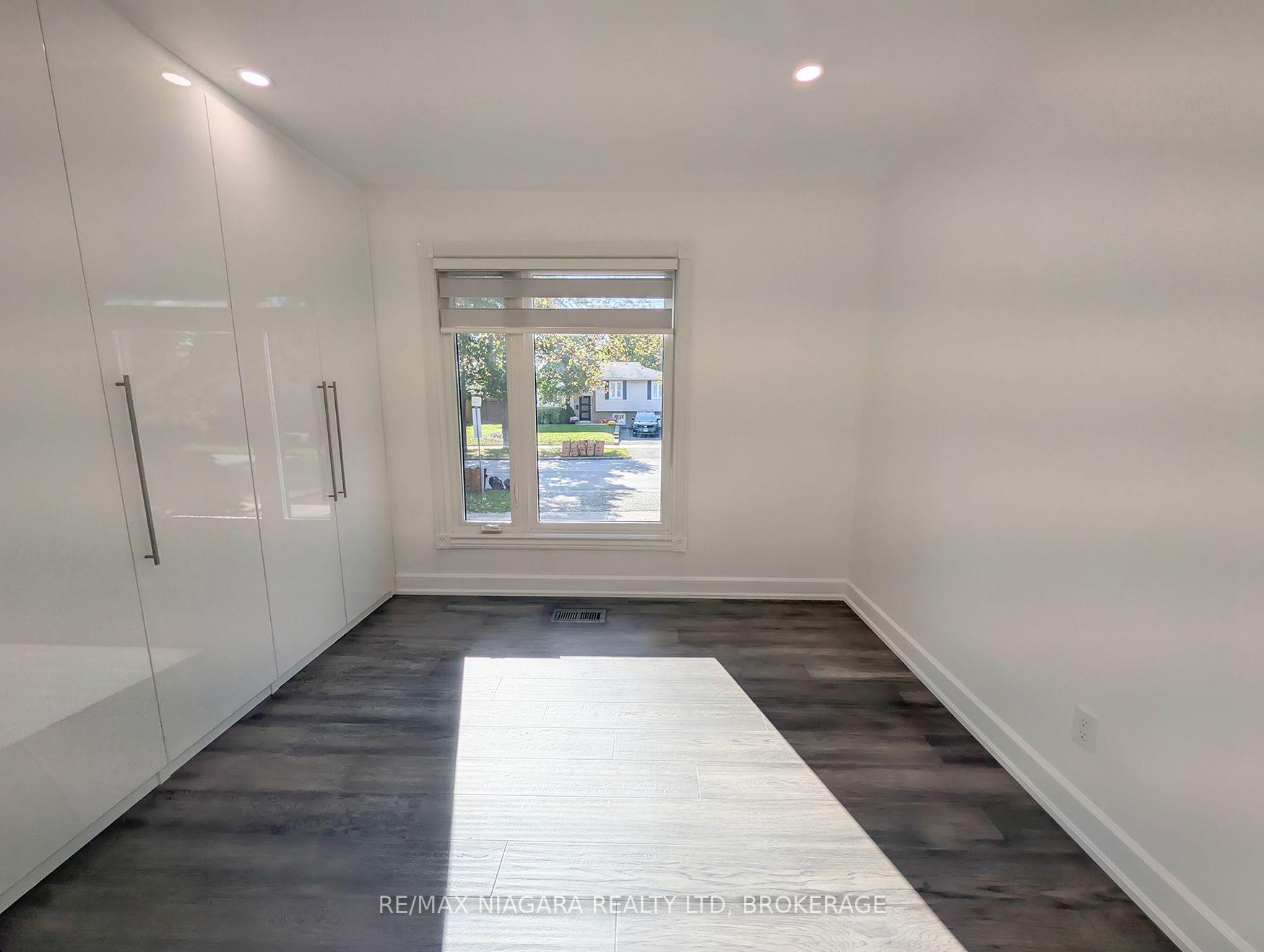 Photo 17 of 2474 Bridge Road, Oakville, West — HOMEH