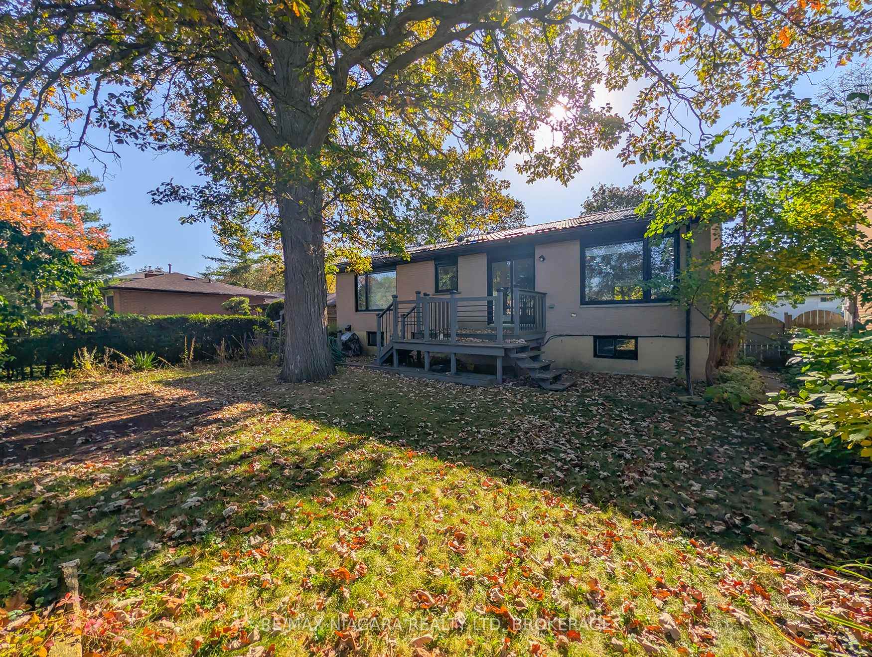 Photo 28 of 2474 Bridge Road, Oakville, West — HOMEH