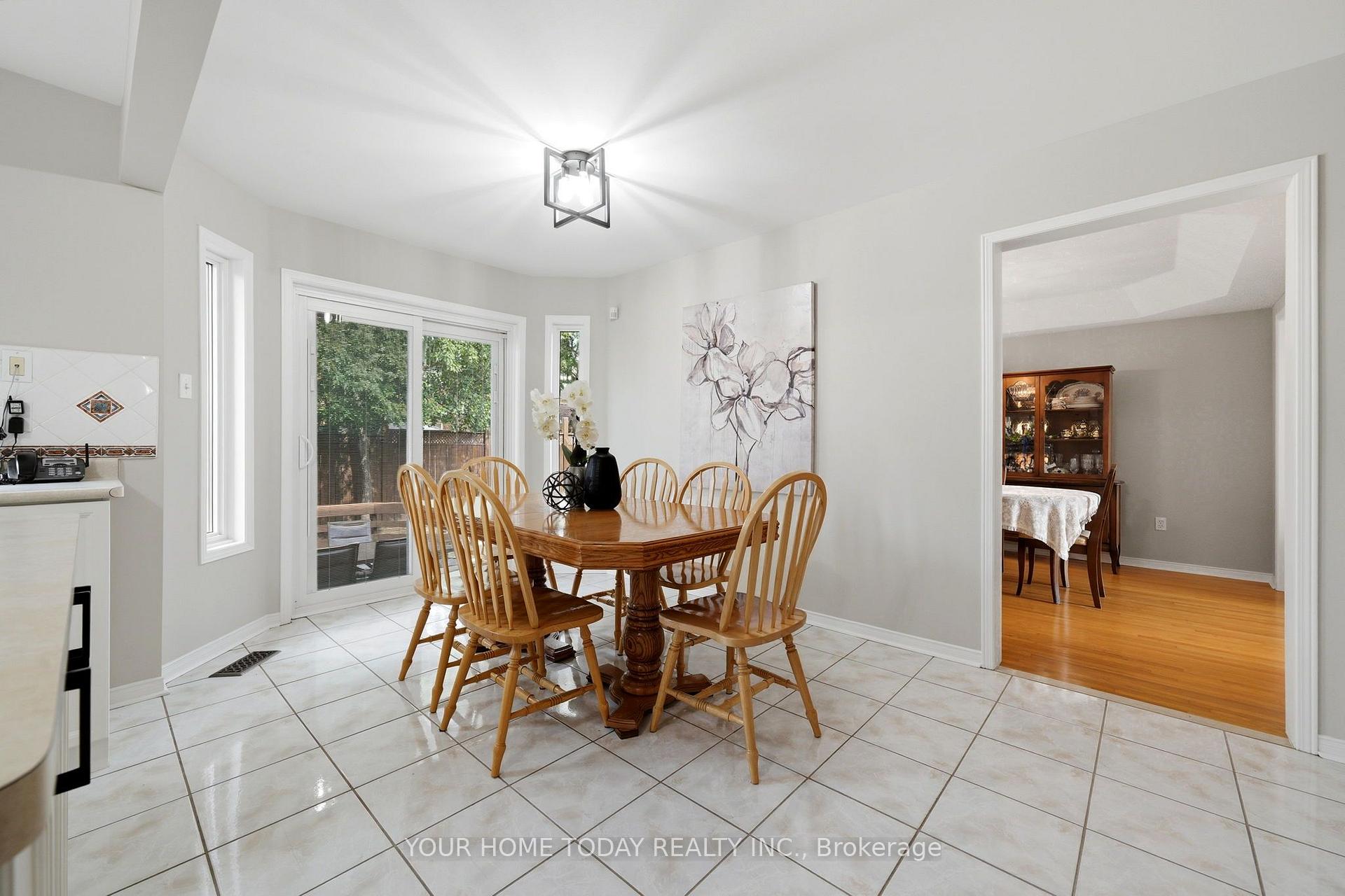 Photo 14 of 58 Chester Crescent, Halton Hills, Georgetown — HOMEH