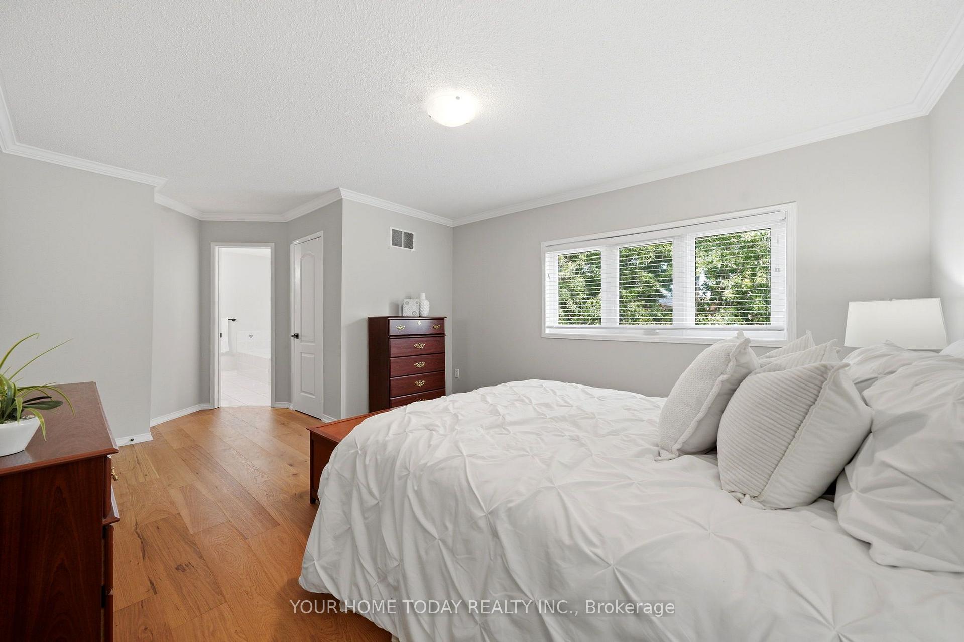 Photo 21 of 58 Chester Crescent, Halton Hills, Georgetown — HOMEH
