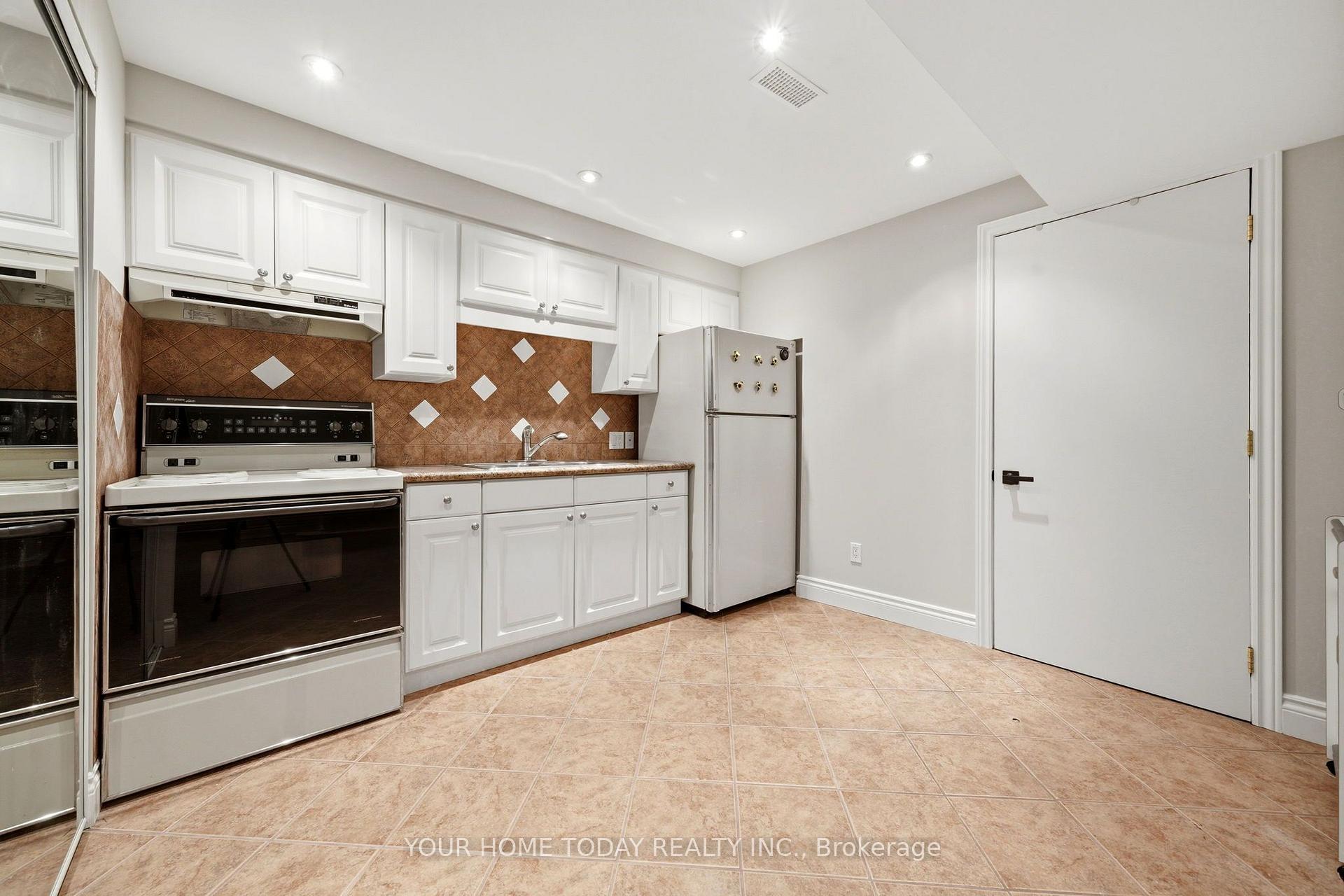 Photo 30 of 58 Chester Crescent, Halton Hills, Georgetown — HOMEH