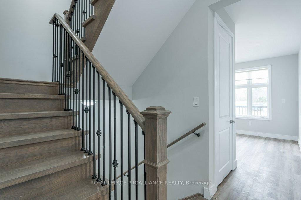 Photo 8 of Unit 16, 550 Brealey Drive, Peterborough, Otonabee Ward 1 — HOMEH