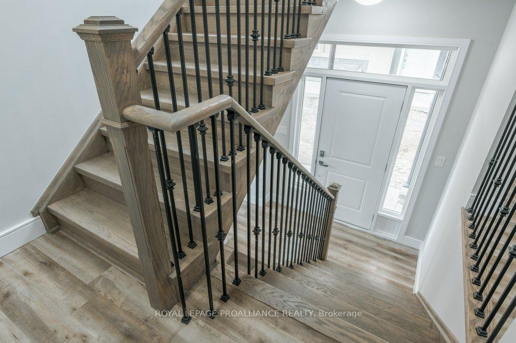 Photo 13 of Unit 16, 550 Brealey Drive, Peterborough, Otonabee Ward 1 — HOMEH