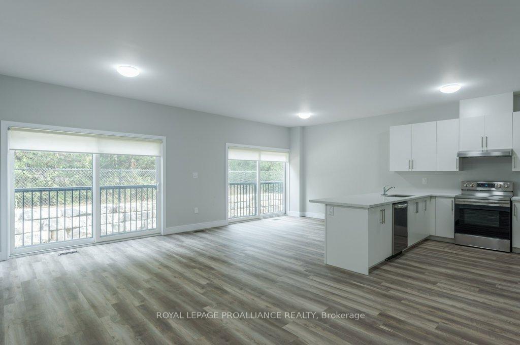 Photo 14 of Unit 16, 550 Brealey Drive, Peterborough, Otonabee Ward 1 — HOMEH