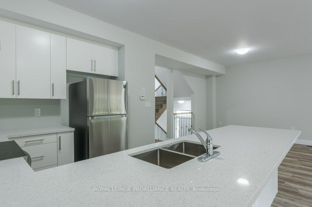 Photo 19 of Unit 16, 550 Brealey Drive, Peterborough, Otonabee Ward 1 — HOMEH