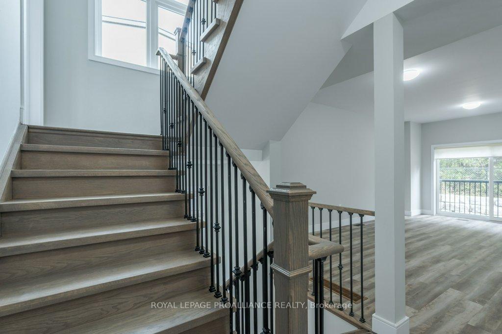 Photo 21 of Unit 16, 550 Brealey Drive, Peterborough, Otonabee Ward 1 — HOMEH