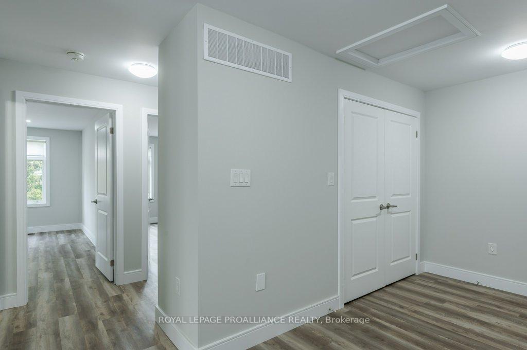 Photo 31 of Unit 16, 550 Brealey Drive, Peterborough, Otonabee Ward 1 — HOMEH