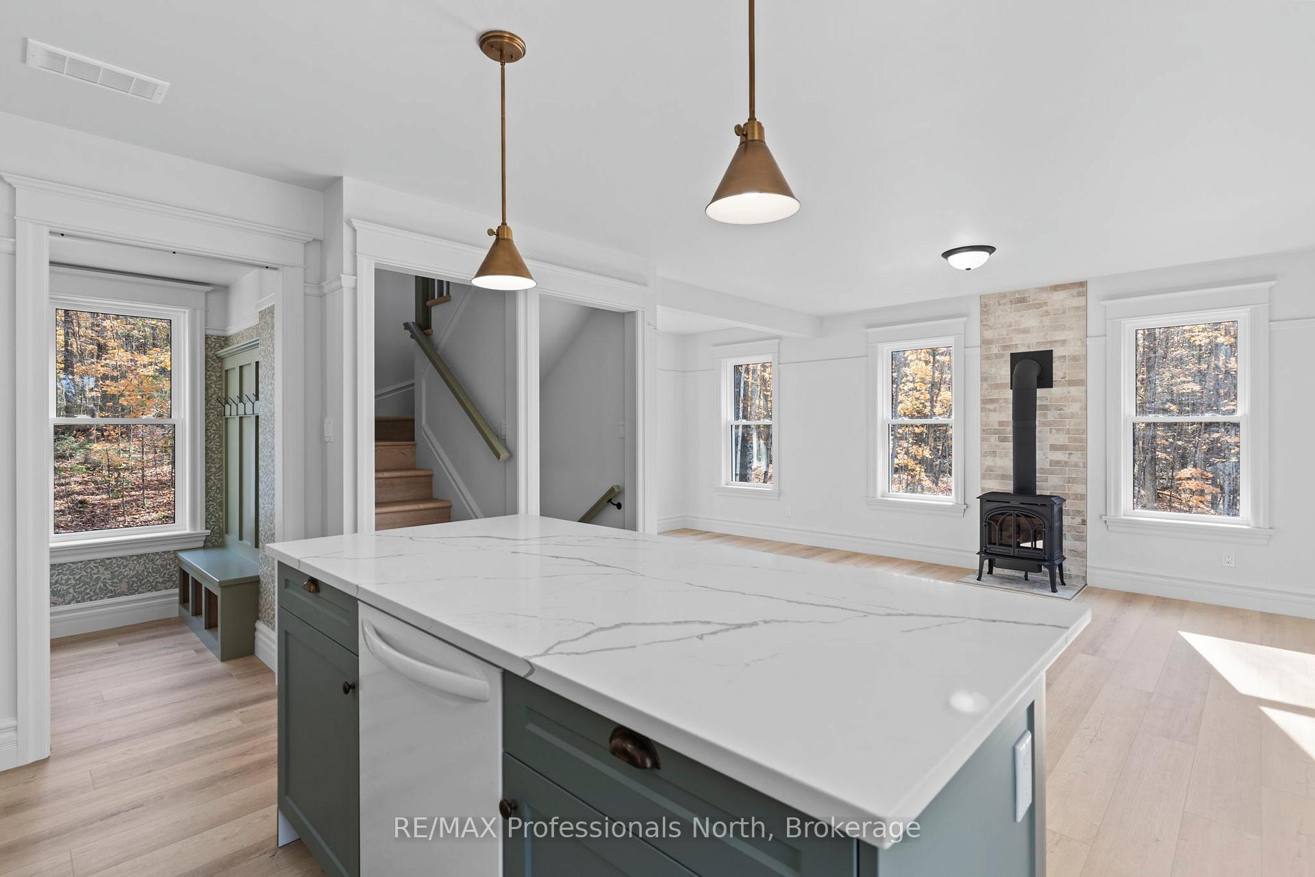 Photo 11 of 1704 Voicey Road, Minden Hills, Minden — HOMEH
