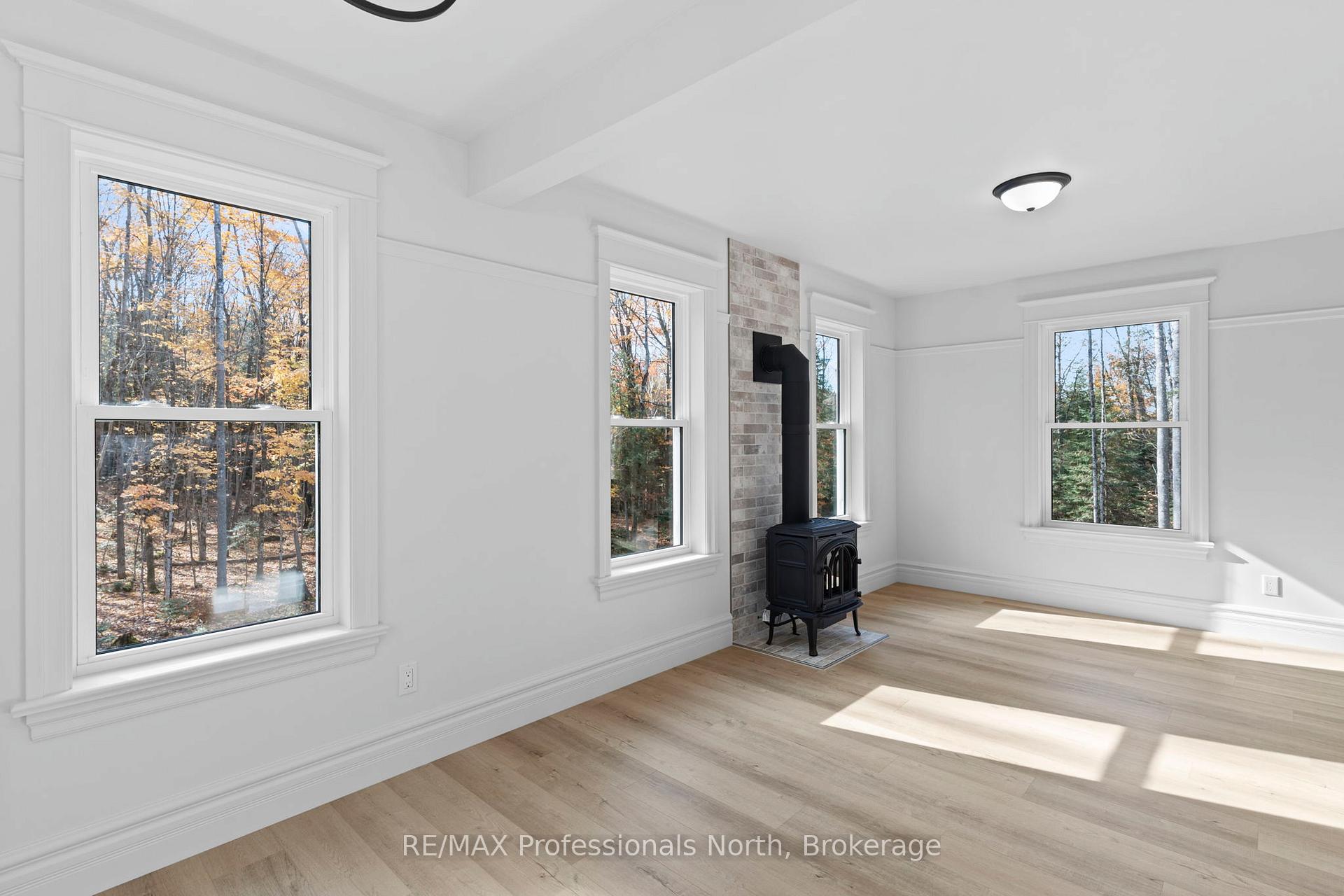 Photo 25 of 1704 Voicey Road, Minden Hills, Minden — HOMEH