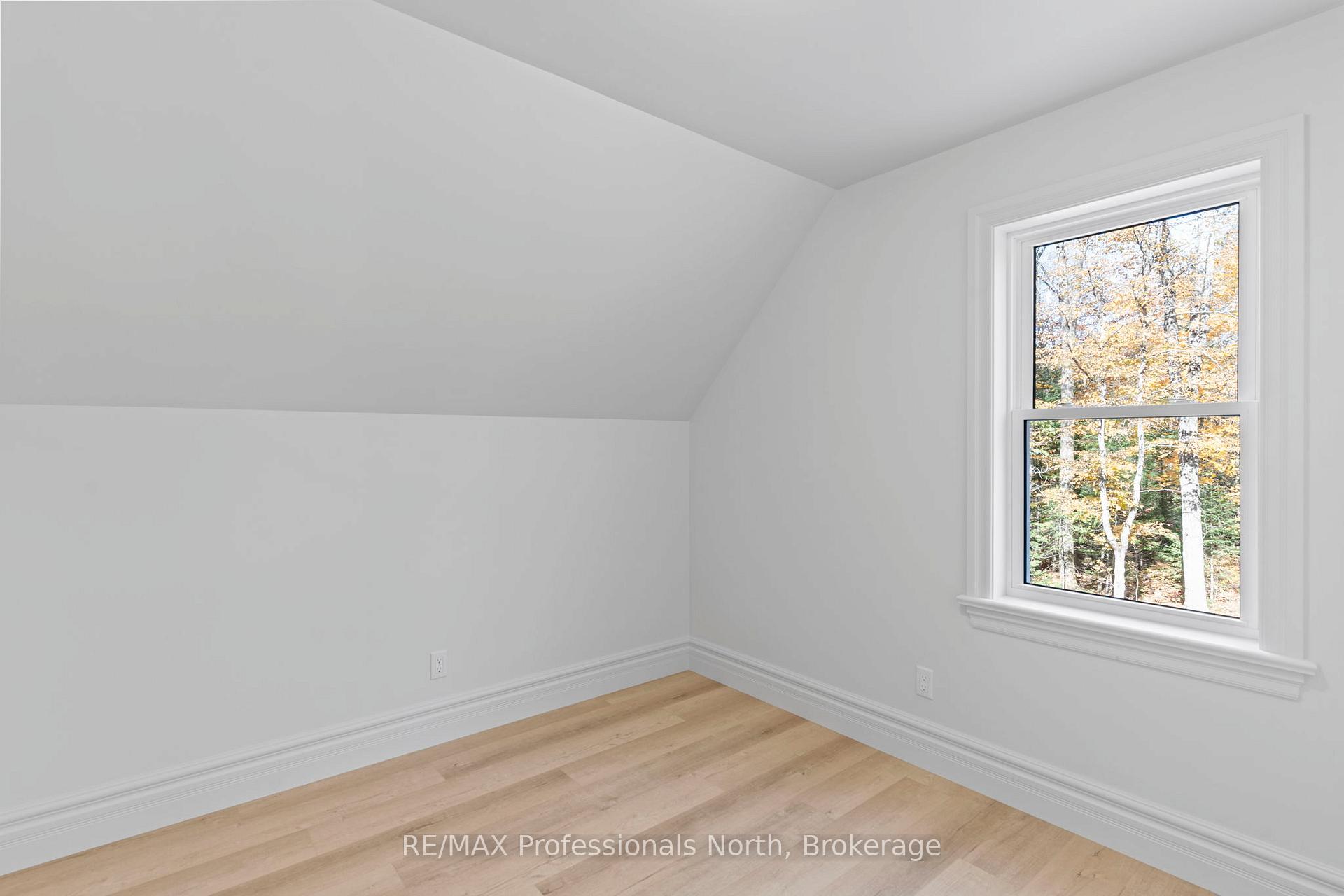 Photo 30 of 1704 Voicey Road, Minden Hills, Minden — HOMEH