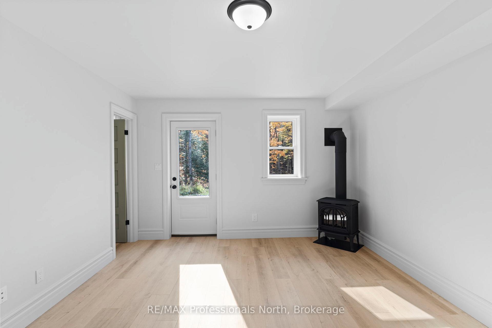 Photo 37 of 1704 Voicey Road, Minden Hills, Minden — HOMEH