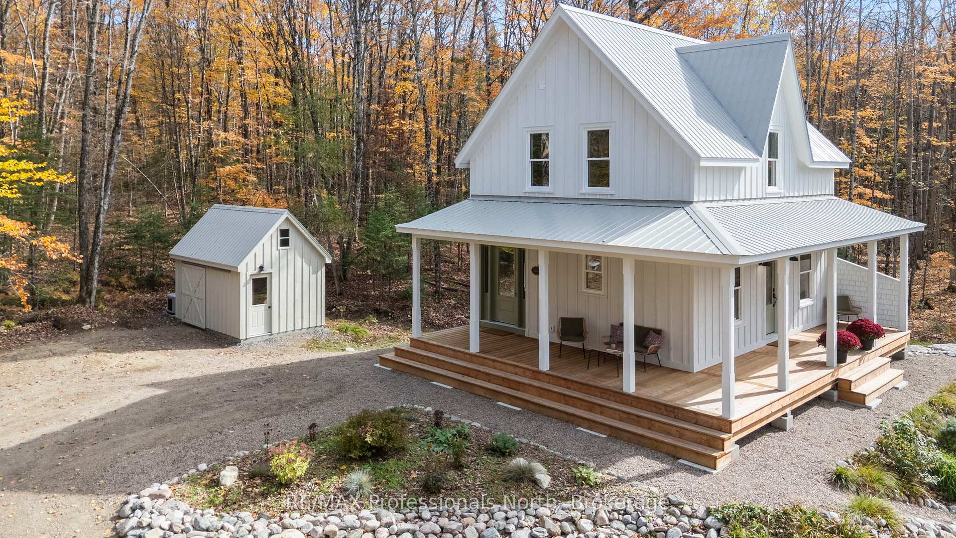 Photo 46 of 1704 Voicey Road, Minden Hills, Minden — HOMEH