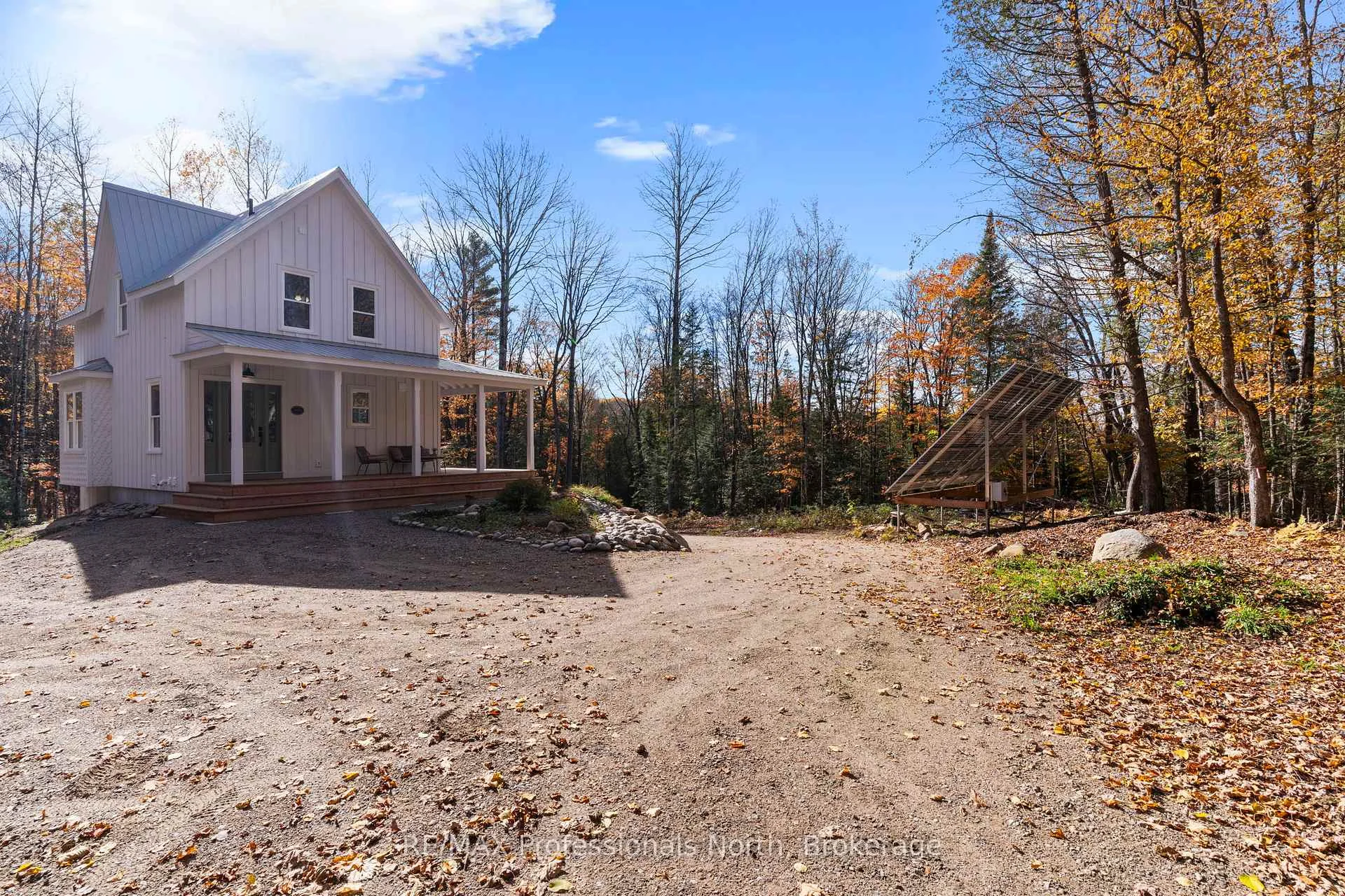 Photo 55 of 1704 Voicey Road, Minden Hills, Minden — HOMEH
