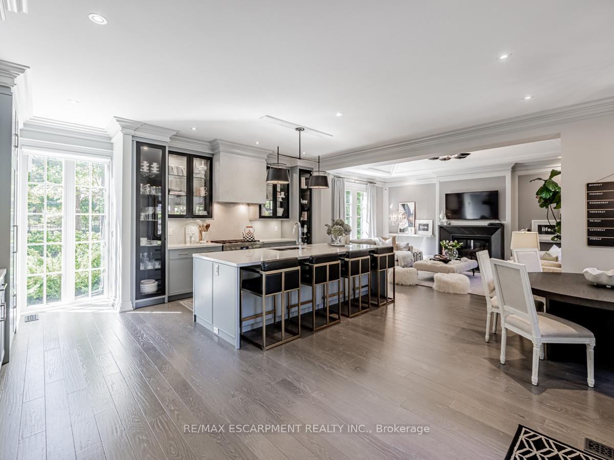 Photo 15 of 393 Maple Grove Drive, Oakville, Morrison — HOMEH