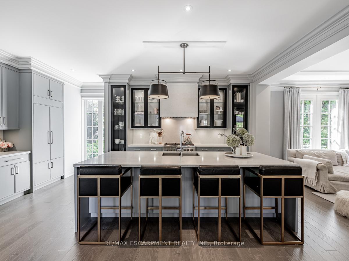 Photo 16 of 393 Maple Grove Drive, Oakville, Morrison — HOMEH
