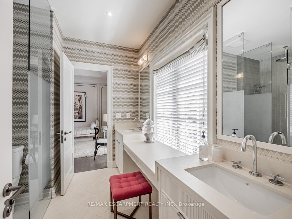 Photo 34 of 393 Maple Grove Drive, Oakville, Morrison — HOMEH