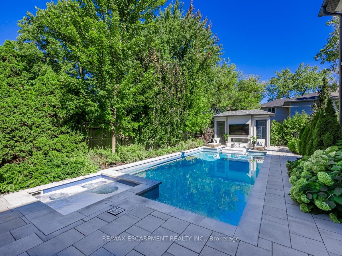 Photo 48 of 393 Maple Grove Drive, Oakville, Morrison — HOMEH