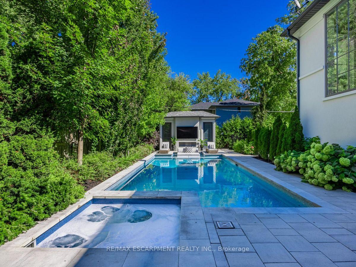 Photo 49 of 393 Maple Grove Drive, Oakville, Morrison — HOMEH