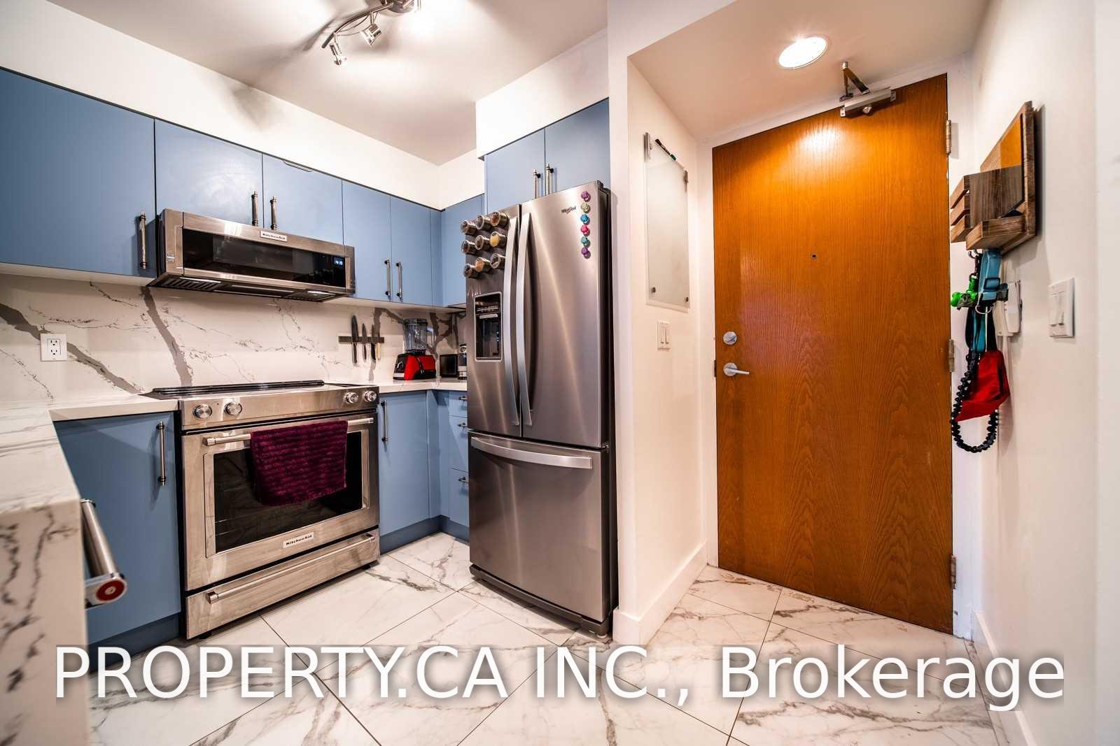 Front of Unit 318, 219 Fort York Boulevard