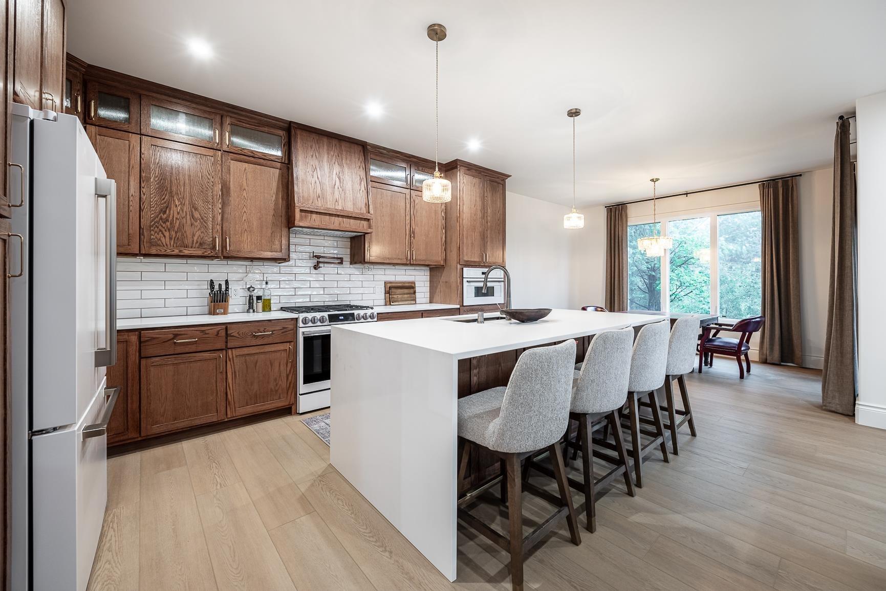 Photo 9 of 126 Queensgate Boulevard, Sault Ste Marie, Ward 1 — HOMEH
