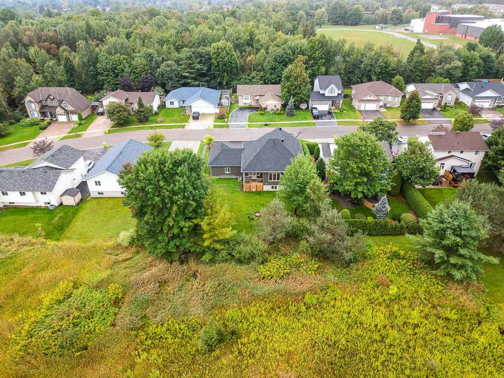 Photo 51 of 126 Queensgate Boulevard, Sault Ste Marie, Ward 1 — HOMEH